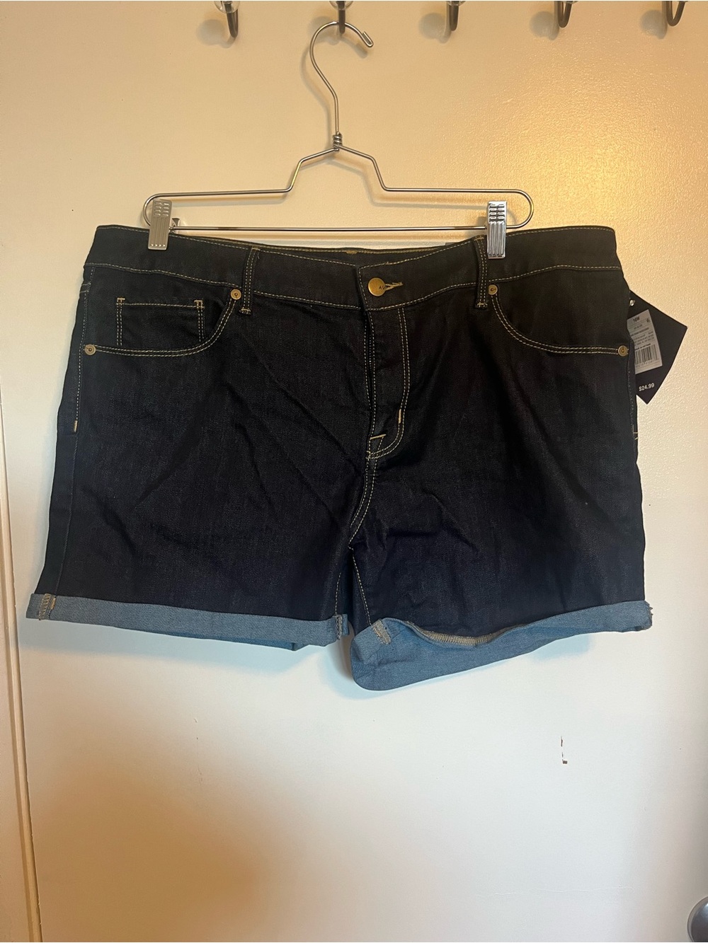 NWT Ava & Viv denim shorts